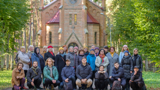 Krāsaina bilde, Latvijas Valsts kinofotofonodokumentu arhīva kolektīvs