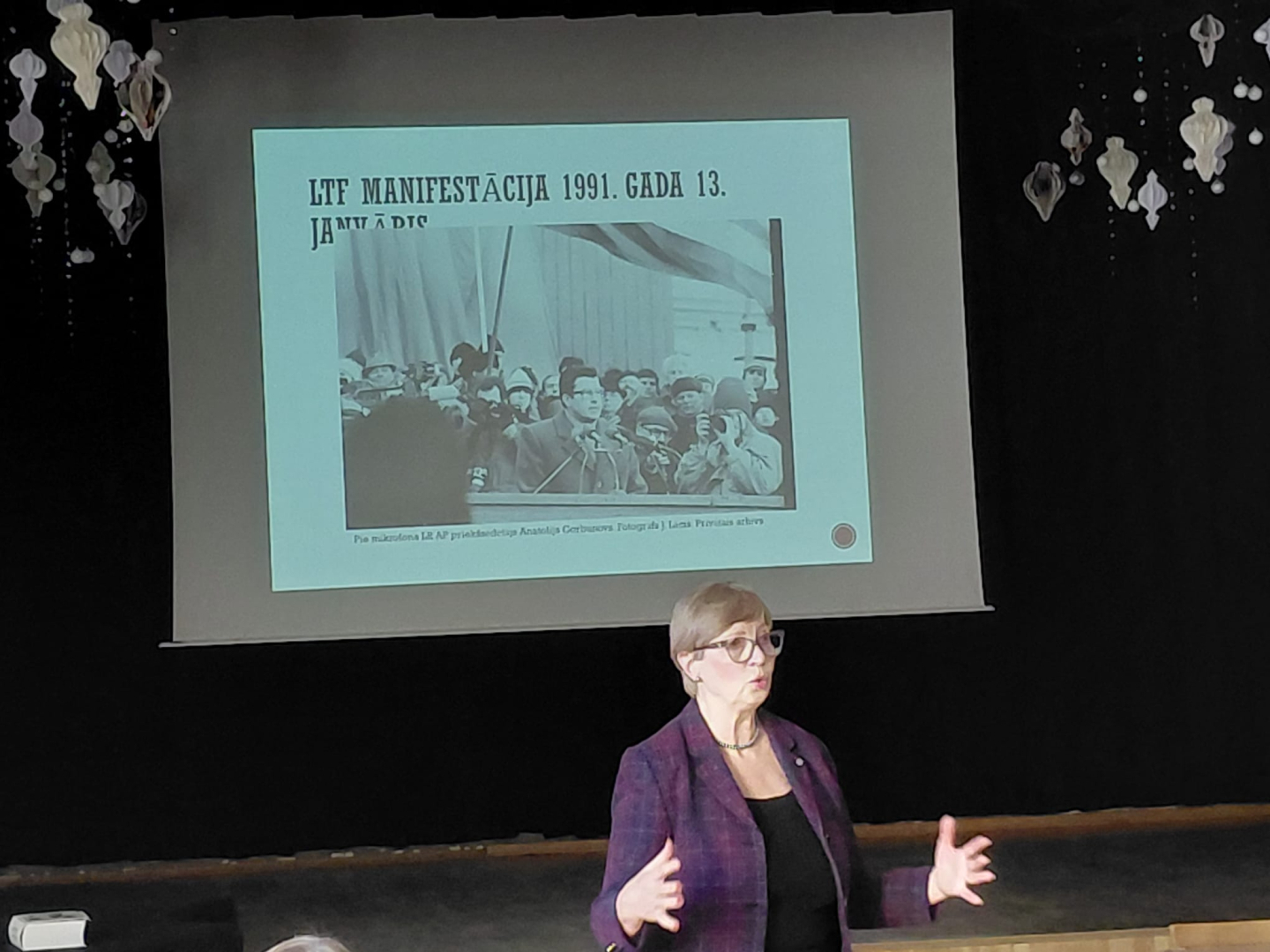 Krāsaina bilde, LNA izglītojoši pasākumi “1991. gada barikādes atceroties” Jēkabpils Valsts ģimnāzijā un Rīgas Šteinhauera vidusskolā