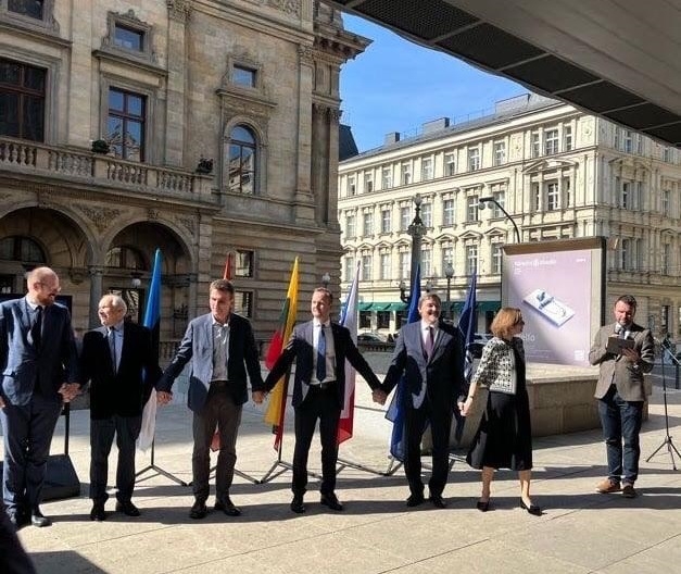 Krāsaina bilde, Baltijas ceļa atklāšanas pasākums Prāgā, 2024.gada 23.septembrī