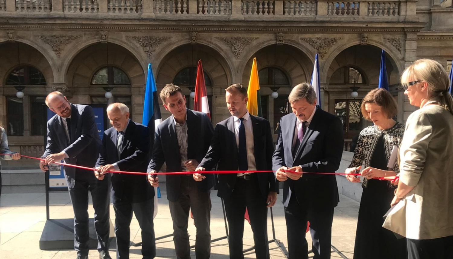 Krāsaina bilde, Baltijas ceļa atklāšanas pasākums Prāgā, 2024.gada 23.septembrī