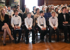 Krāsaina bilde, LNA atbalsta skolēnu konkursu "Vēsture ap mums”