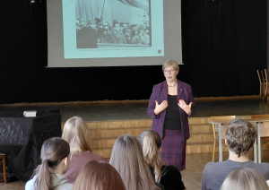 Krāsaina bilde, LNA izglītojoši pasākumi “1991. gada barikādes atceroties” Jēkabpils Valsts ģimnāzijā un Rīgas Šteinhauera vidusskolā