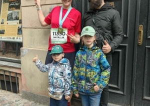 Krāsaina bilde, Latvijas Nacionālā arhīva komandas Rīgas maratona 2026 dalībnieki