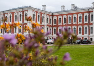 Krāsaina bilde, Latvijas Nacionālā arhīva izstāde "Ir Latvija. Ir Latvija brīva" Muzeju nakts ietvaros apskatāma Jelgavas pilī, foto Ruslans Antropovs.
