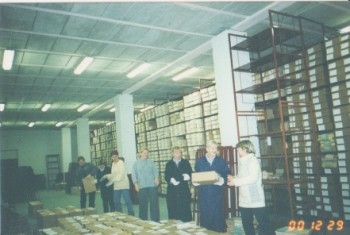 Krāsaina bilde, arhīva pārcelšanās uz jauno ēku, 1994.gads, Jelgava