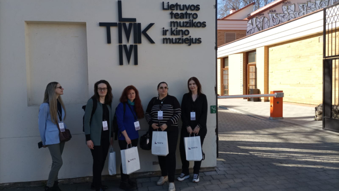 Krāsaina bilde, LNA delegācija konferencē "Inovatīvi uzglabāšanas un konservācijas risinājumi mūsdienu muzejiem" Viļņā