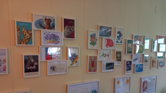 Krasaina bilde, “Redzi, dzirdi Latviju!” jaunākās kolekcijas “Sieviešu dienas svētku tradīcijas Padomju Latvijā” atklāšanas pasākums Cēsīs