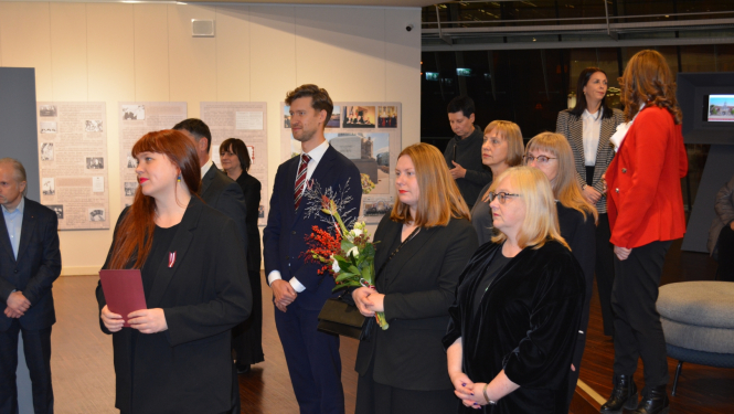 Krāsaina bilde, izstādes "Ir Latvija. Ir Latvija brīva" atklāšana Liepājā, 17.11.2023 Lielajā Dzintarā