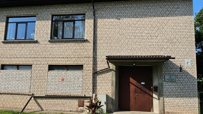 Krāsaina bilde, Siguldas ZVA ēka