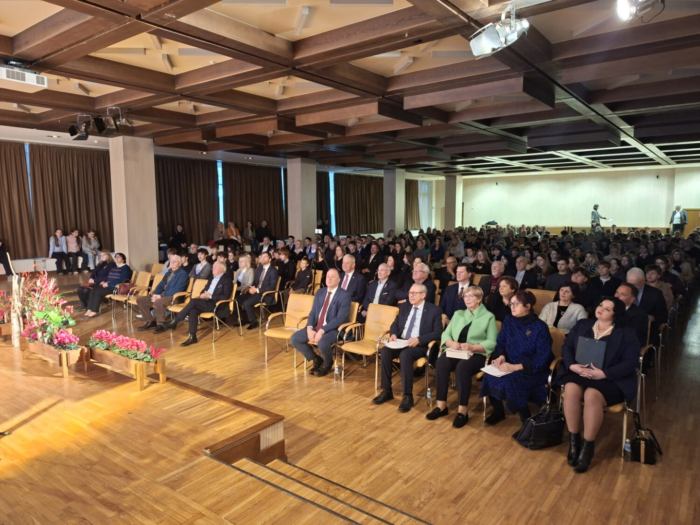 Krāsaina bilde, LNA 1991. gada janvāru barikāžu atceres pasākums LR Zemkopības ministrijā