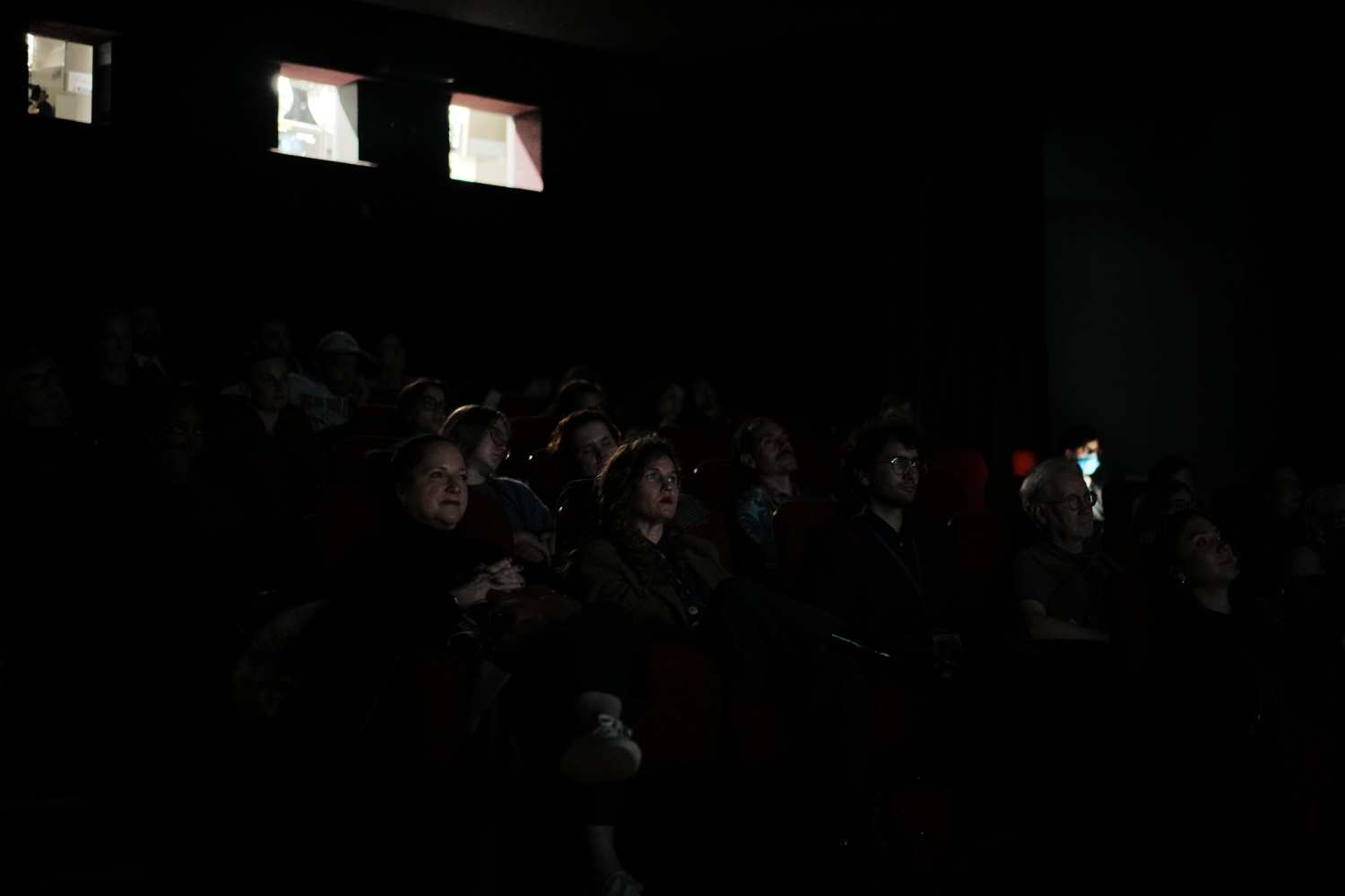 Krāsaina bilde, LNA Latvijas Valsts kinofotofonodokumentu arhīva pārstāve Natālija Lāce Parīzē piedalās CCAAA sanāksmē un UNESCO pasākumā