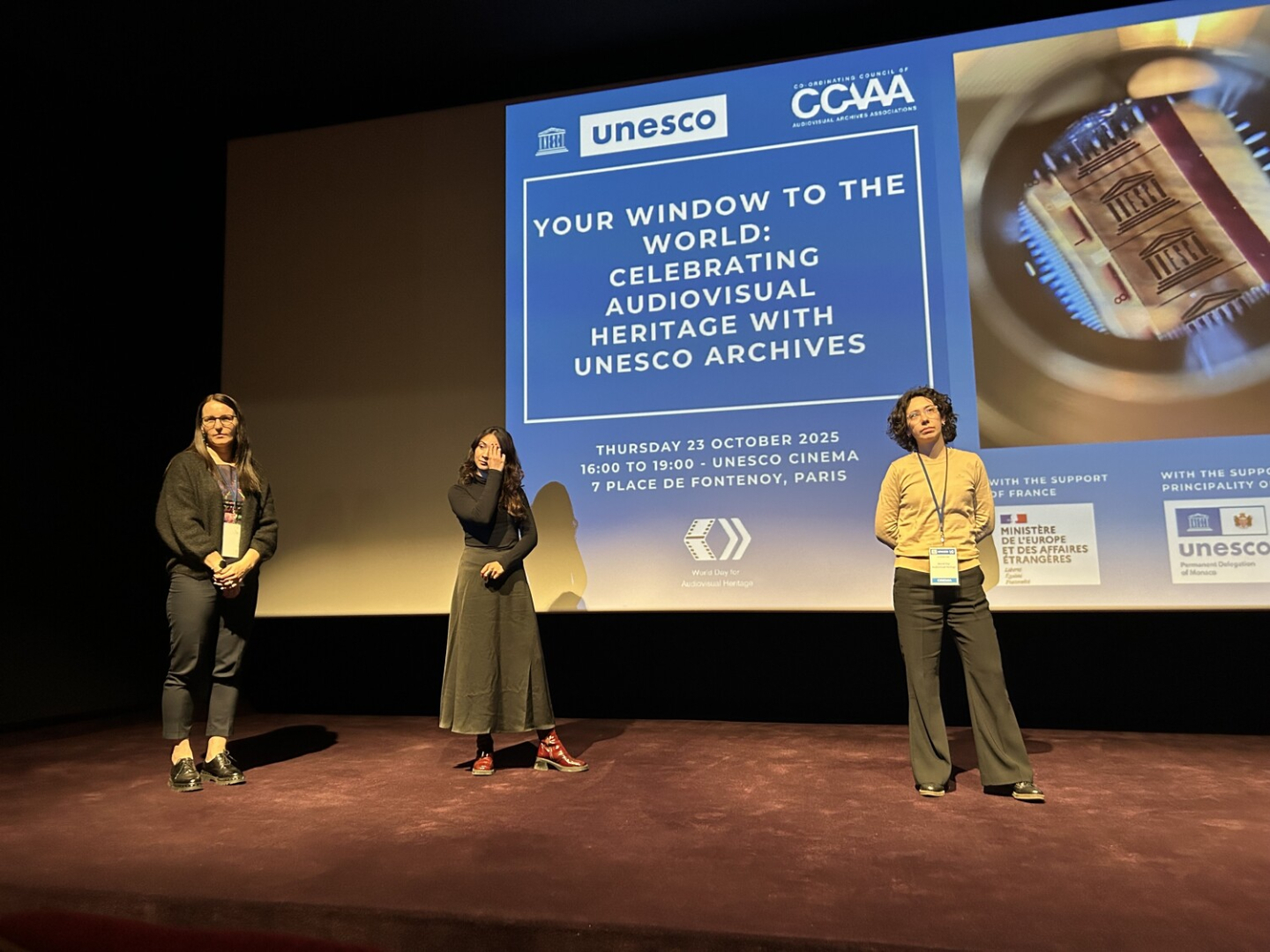 Krāsaina bilde, LNA Latvijas Valsts kinofotofonodokumentu arhīva pārstāve Natālija Lāce Parīzē piedalās CCAAA sanāksmē un UNESCO pasākumā