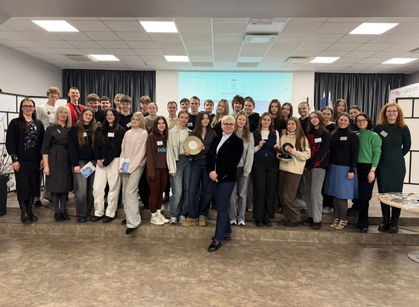 Krāsaina bilde, LVKFFDA nodarbība Rēzeknē