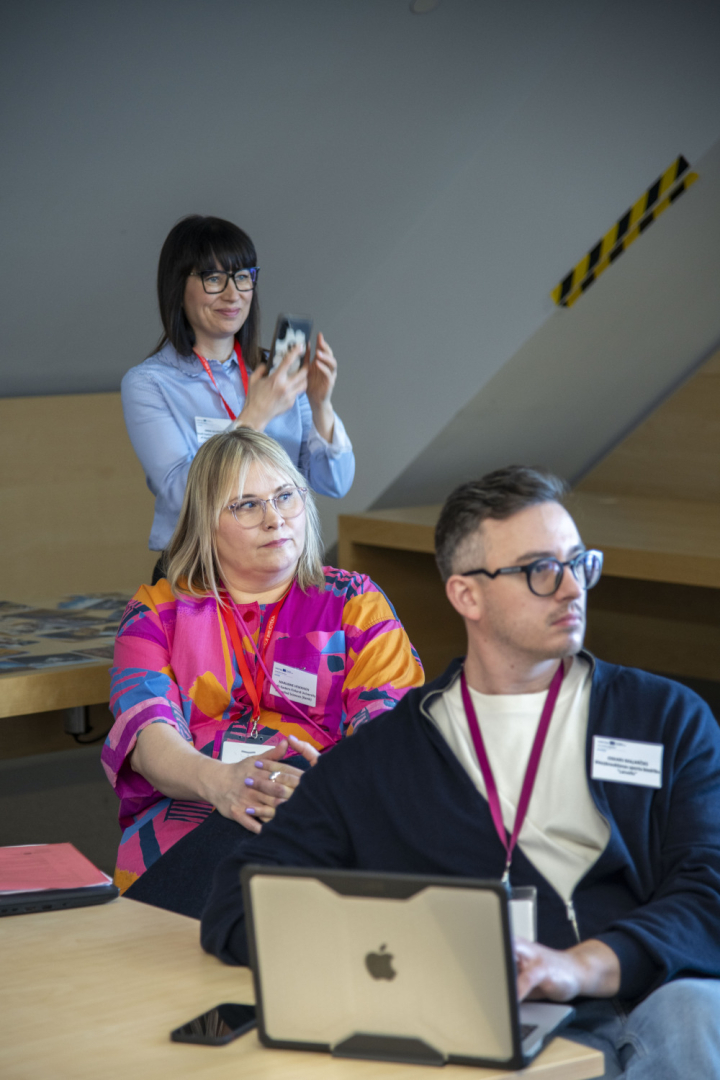 Krāsaina bilde,  ArchXAI projekta klātienes darba semināra dalībnieki