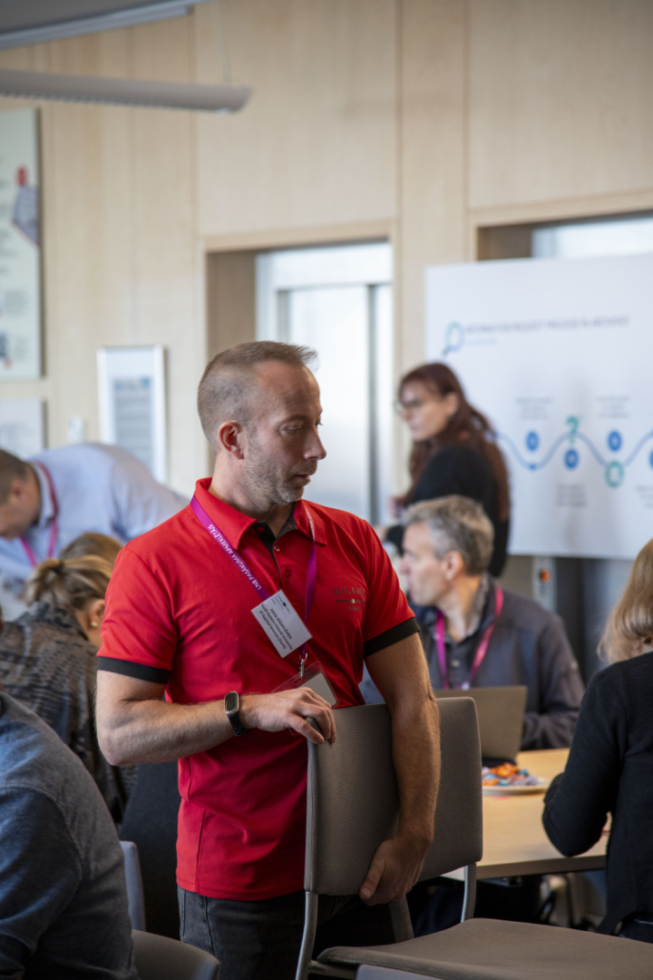 Krāsaina bilde,  ArchXAI projekta klātienes darba semināra dalībnieki