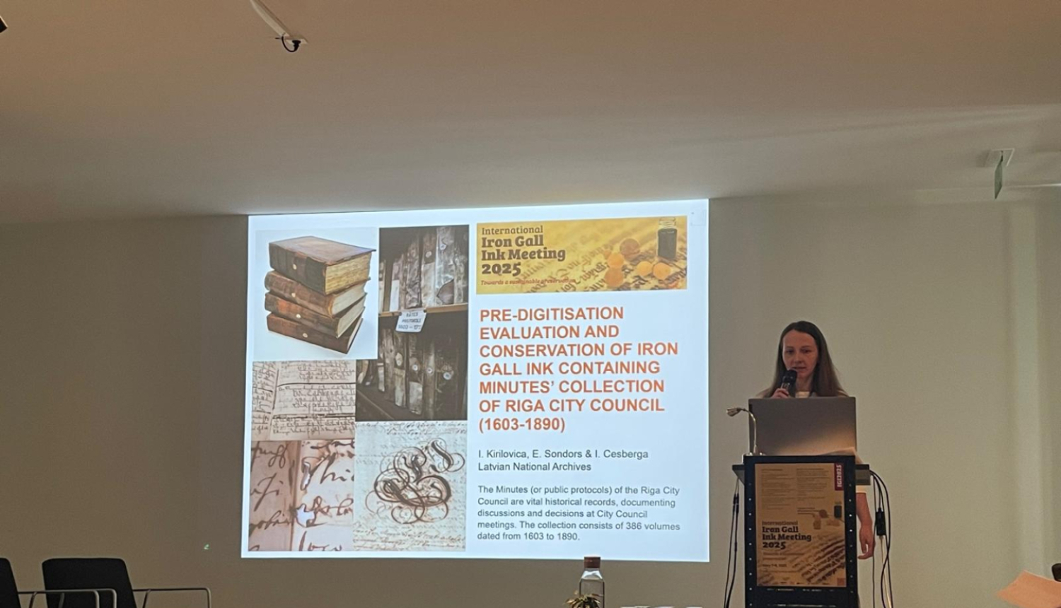 Krāsaina bilde, LNA restaurācijas eksperte Inta Kiriloviča Lisabonā, Pasaules restauratoru konferencē