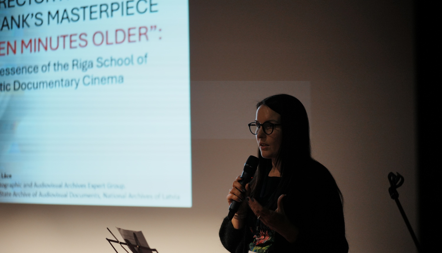 Krāsaina bilde, LNA Latvijas Valsts kinofotofonodokumentu arhīva pārstāve Natālija Lāce Parīzē piedalās CCAAA sanāksmē un UNESCO pasākumā