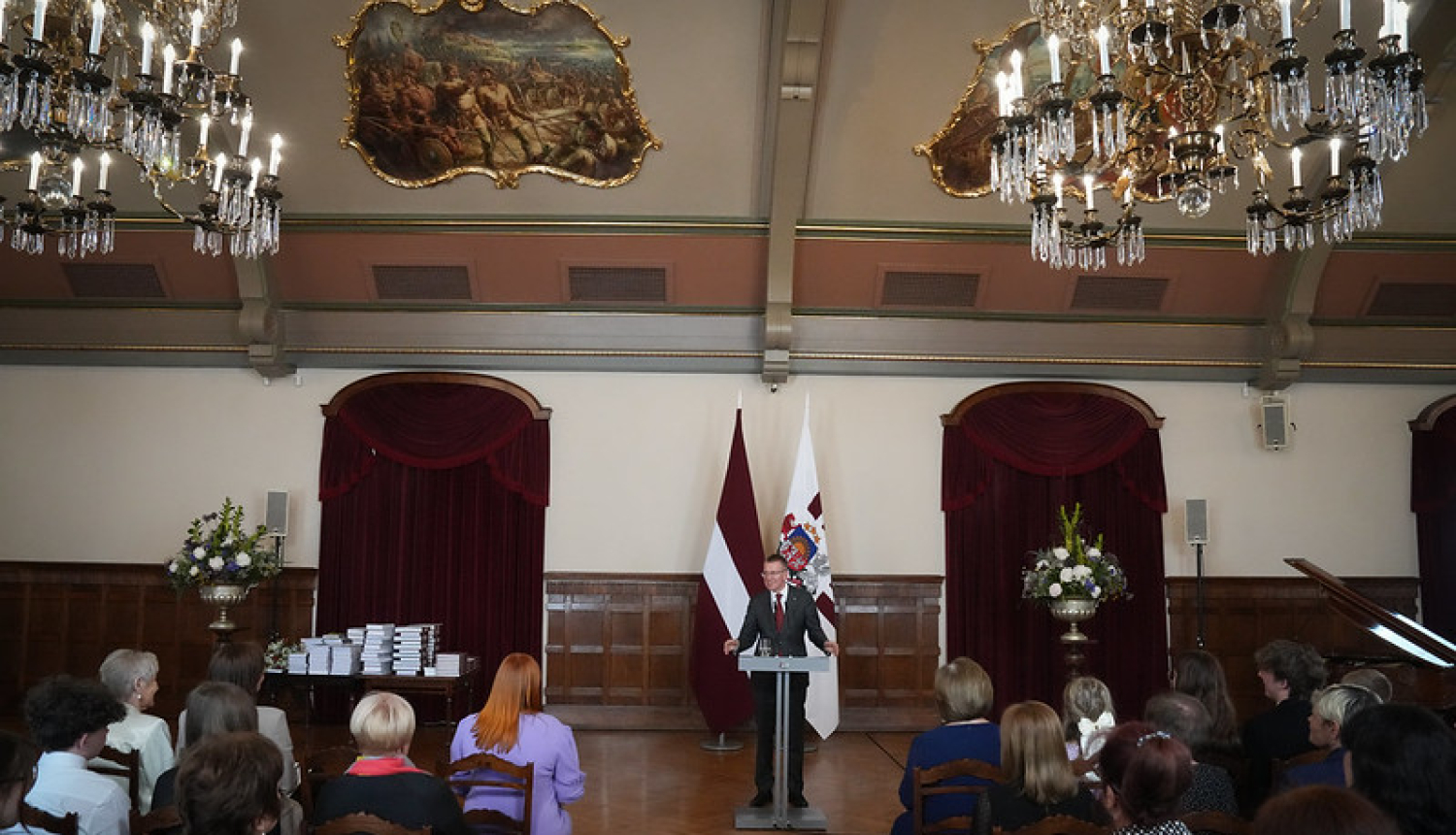 Krāsaina bilde, LNA atbalsta skolēnu konkursu "Vēsture ap mums”