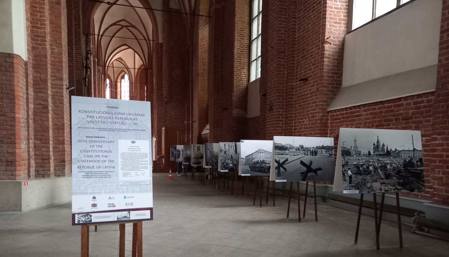 Izstāde_Konstitucionālajam likumam 30