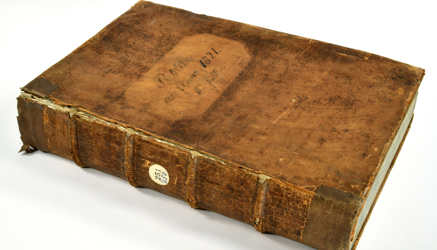 1821. gada II pusgada rātes protokolu sējums.